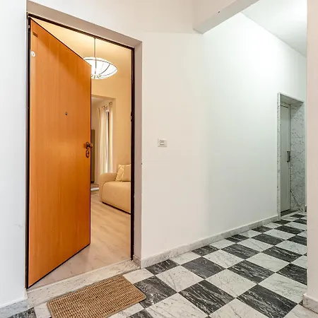 דירה Wabi Sabi Apartment, Posto Auto Privato, *