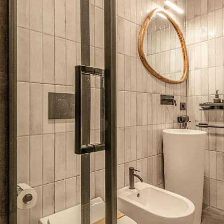 Wabi Sabi Apartment, Posto Auto Privato, *