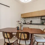 Apartament Wabi Sabi Apartment, Posto Auto Privato,